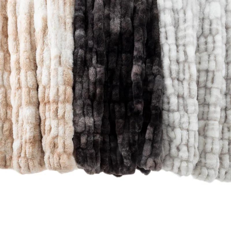 Lavish Home Oversized Ruched Faux Fur Blanket - 60x80-Inch Jacquard Faux Fur Queen-Size Throw for Sofas and Beds - Luxurious Bedding by Lavish Home