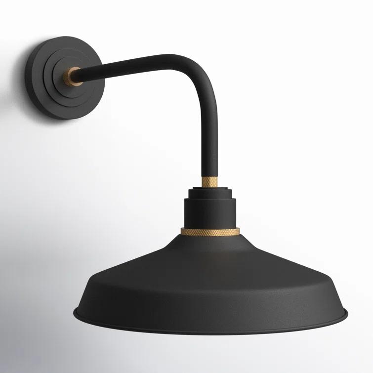 Hinkley Foundry Classic Aluminum Straight Arm Outdoor Barn Light