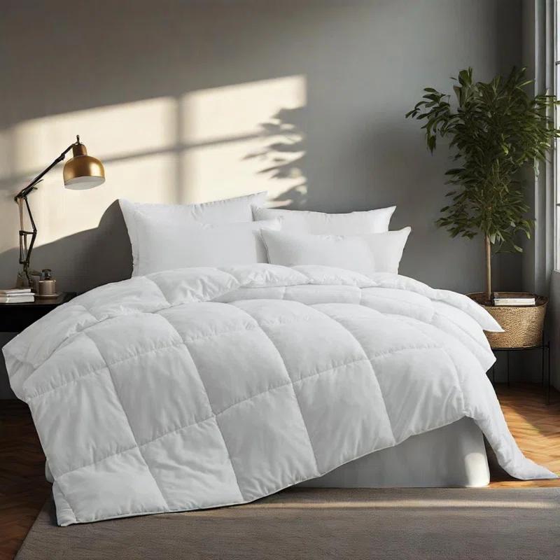 Wayfair Sleep Lightweight Down Alternative Comforter