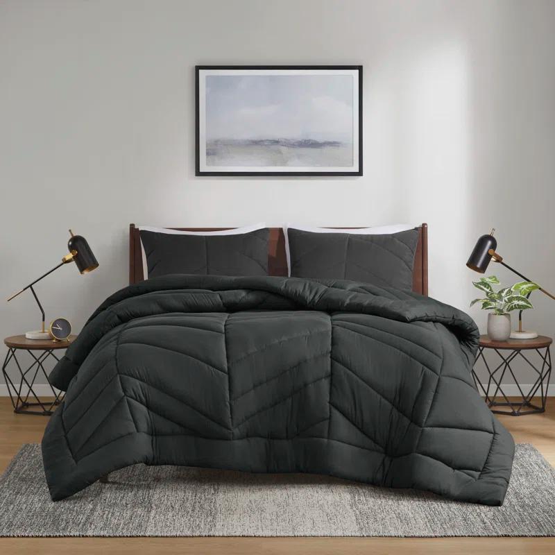 Intelligent Design Remy Quilted Chevron Comforter Set