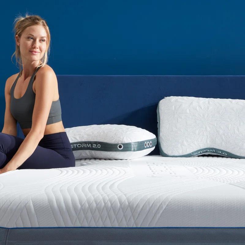 Bedgear Bedgear Storm Cuddle Curve Performance Cooling Pillow for Side Sleepers- Medium Firmness