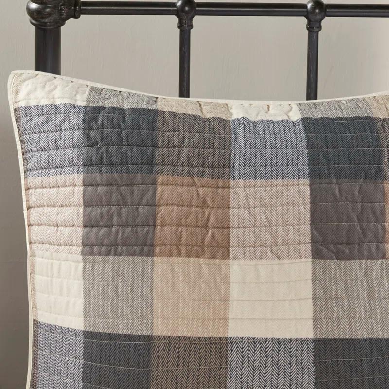Madison Park Ridge 6 Piece Printed Herringbone Quilt Set with Throw Pillows