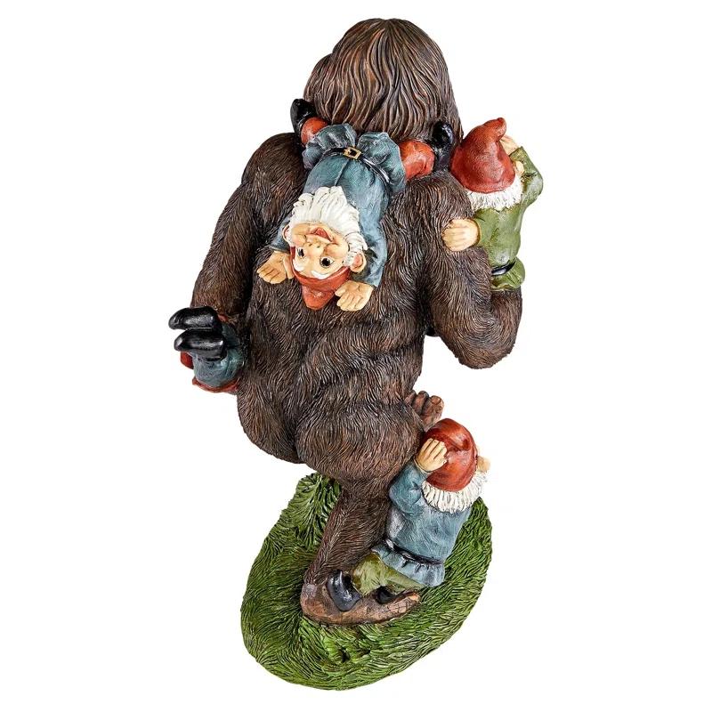 Design Toscano Schlepping the Garden Gnomes Bigfoot Statue