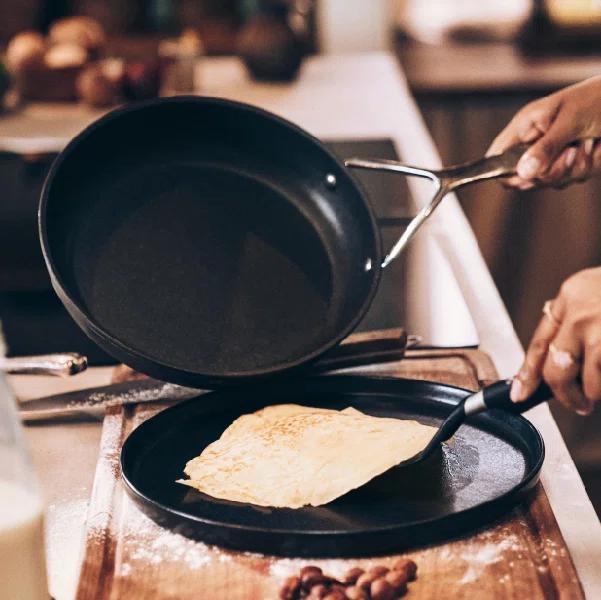 Demeyere Demeyere AluPro Aluminum Nonstick Deep Fry Pan