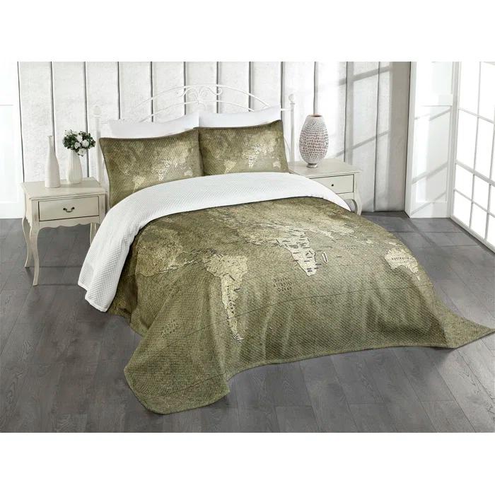 Ambesonne Ambesonne Map Bedspread Nostalgic World