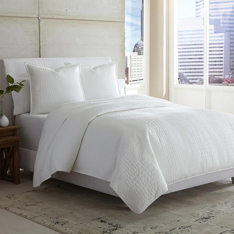 Ashworth 3-Piece Coverlet/Duvet Set - White