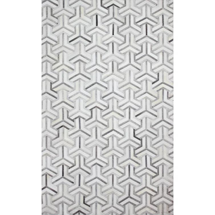 Darya Home Cowhide Geometric Indoor Rug