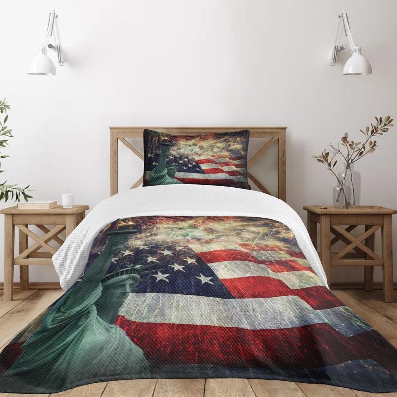 Ambesonne Ambesonne Colorful Bedspread Set Fireworks 4th of July Multicolor