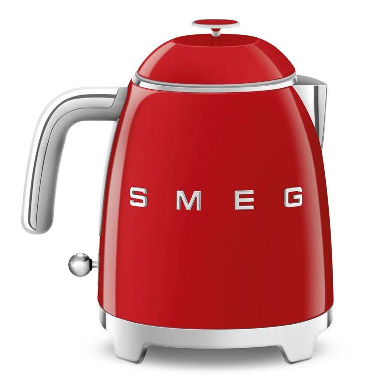 SMEG 50's Retro Style 3-Cup Mini Electric Kettle