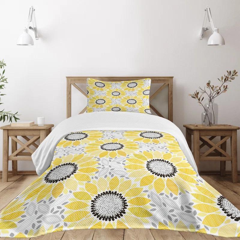 Ambesonne Ambesonne Yellow Bedspread Sun Flower Nature
