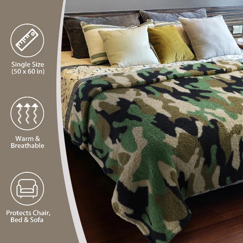 Catalonia Catalonia Camo Sherpa Throw Blanket, Fuzzy Snuggle Blanket for Camping Traveling Couch Bed, 50x60 inches