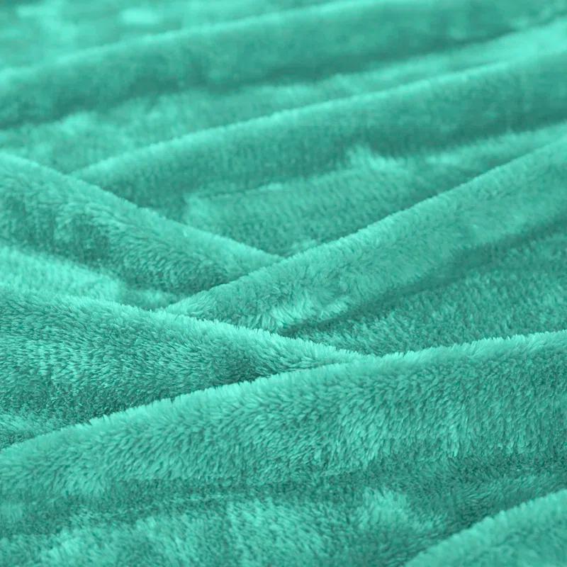 Superior Superior Solid Polyester Reversible All-Season Fleece Throws Blanket