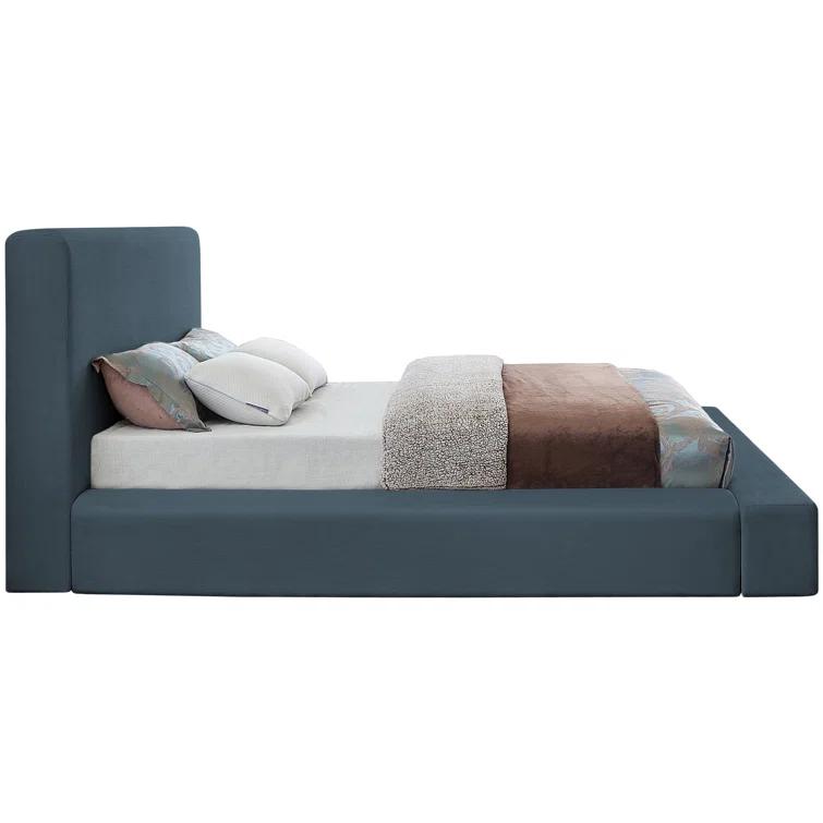 Wrought Studio™ Ishia Upholstered Platform Bed