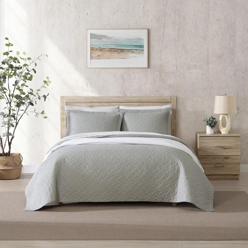Tommy Bahama Home Tommy Bahama Raffia Solid Cotton Reversible Quilt Set