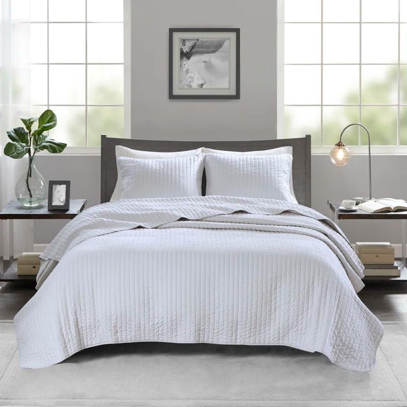 Madison Park Barwick Reversible Solid 3 Piece Quilt Set