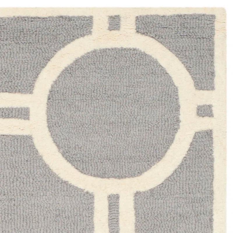 Safavieh Cambridge Hand Tufted Wool Geometric Rug