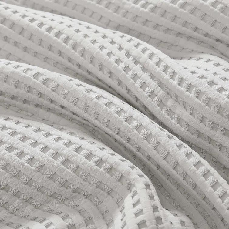 Kenneth Cole Kenneth Cole Solid Waffle Reversible Comforter Set