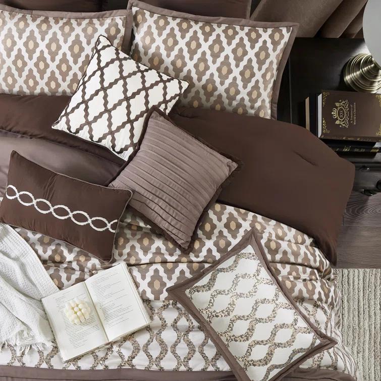 Nanshing America, Inc Caval 10 Piece Jacquard Comforter Set