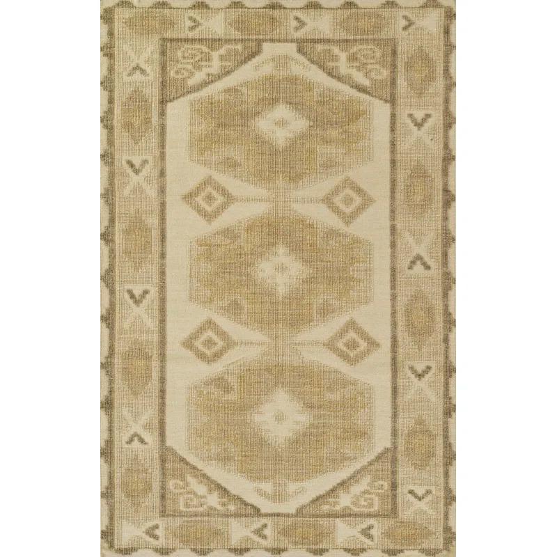 Minerva Handwoven Wool Rug - 3'6" x 5'6"