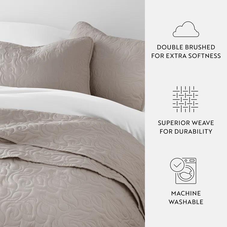 Becky Cameron Becky Cameron Elegant Floral Stitching Quilt Set