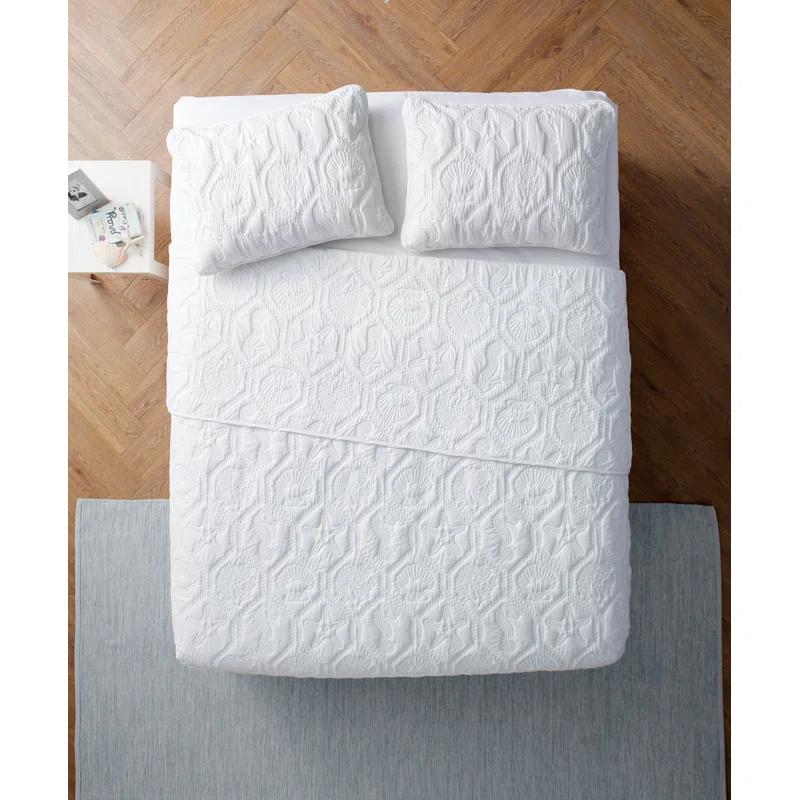 VCNY Shore 3-Piece Embossed Quilt Set