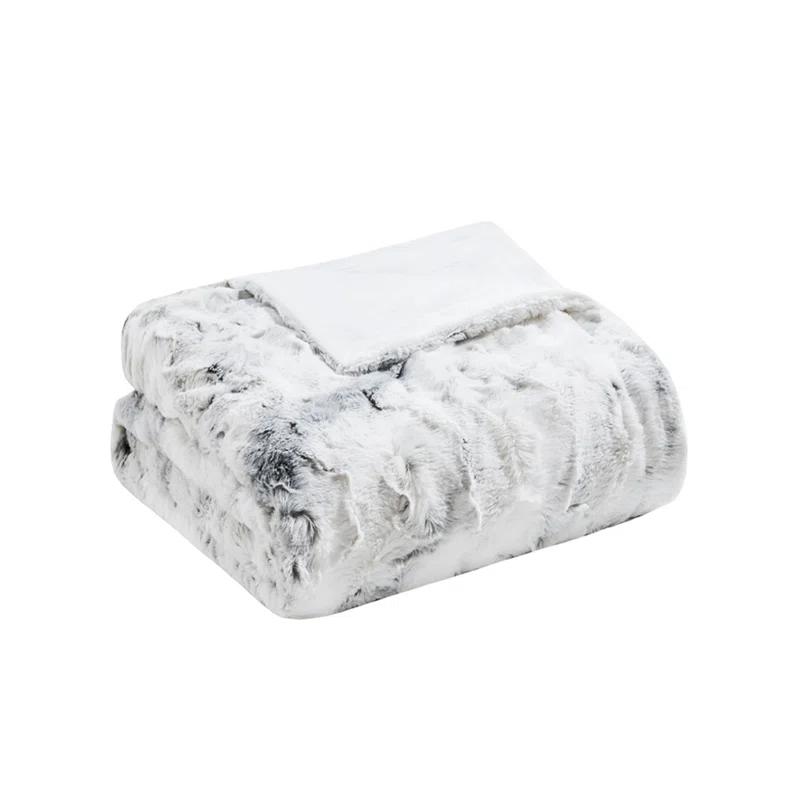 Madison Park Sachi Oversized Throw