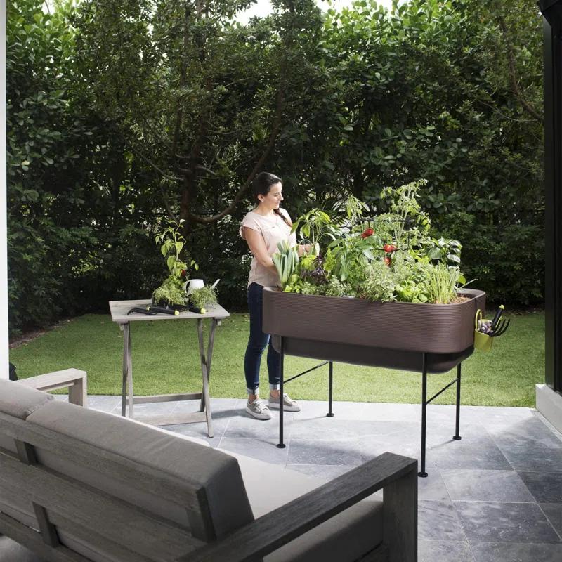 Nest Elevated Planter