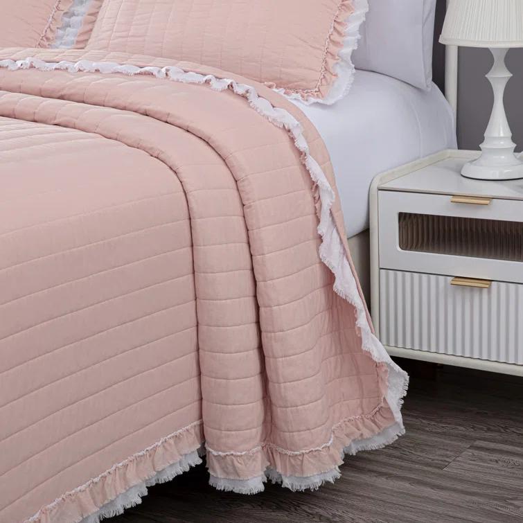 Chezmoi Collection Bonnie Double Frayed Ruffled Edge Cotton Quilt Set