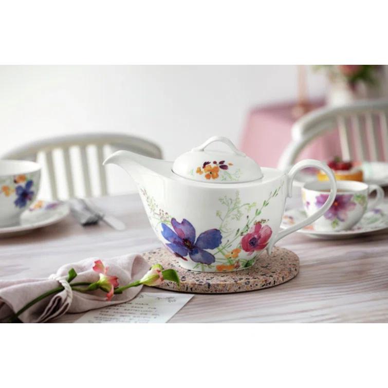 Villeroy & Boch Villeroy & Boch Mariefleur 1.06-qt. Teapot