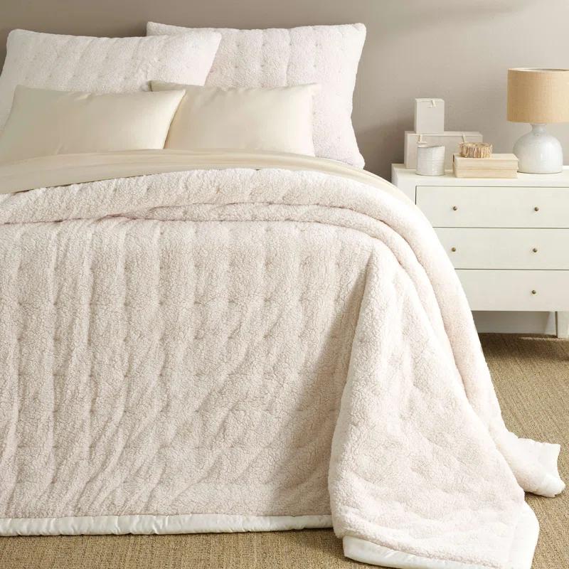 Marshmallow Fleece Grey Puff