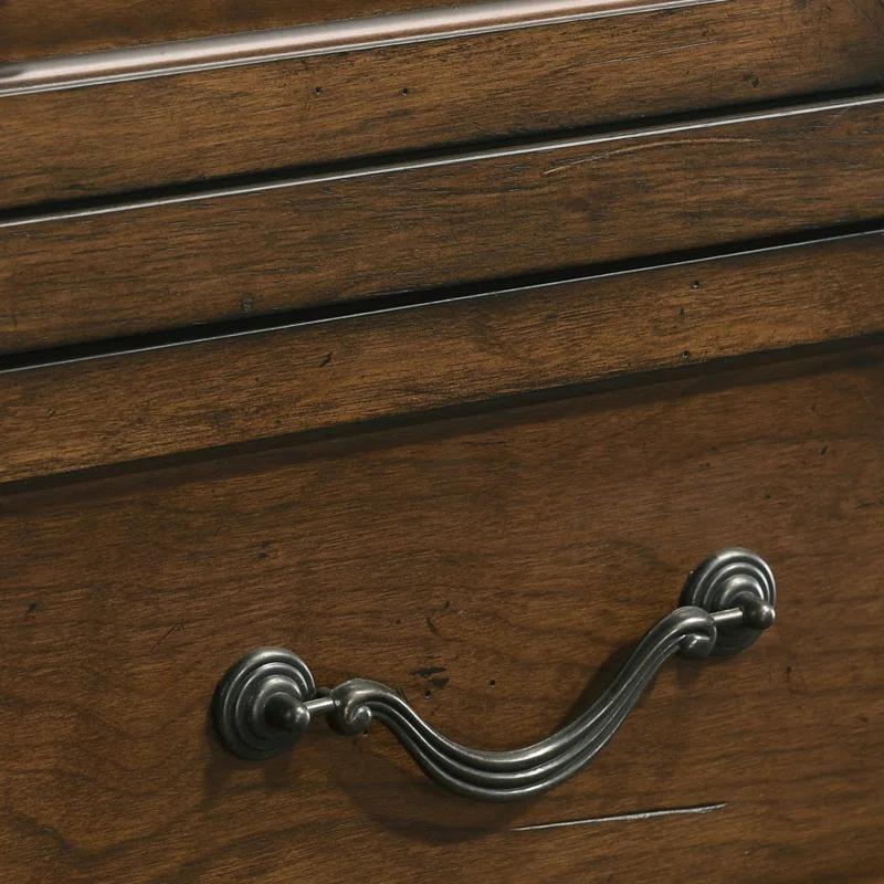 Winston Porter Traditional 3-Piece Wood Bedroom Set