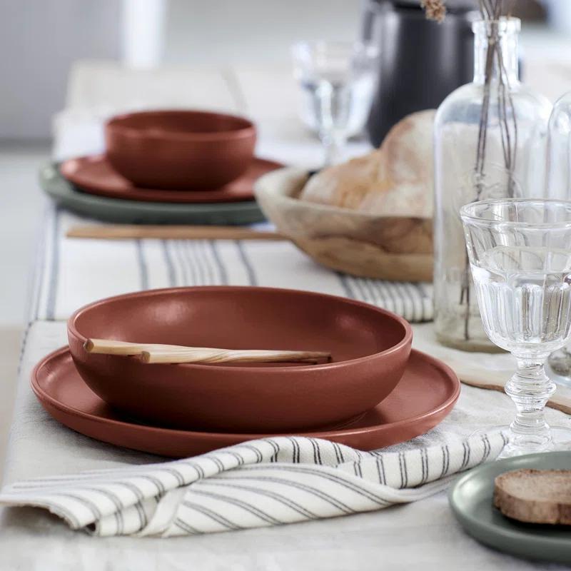 Pacifica Stoneware Dinnerware by Casafina - Cayenne / 5-Piece Set