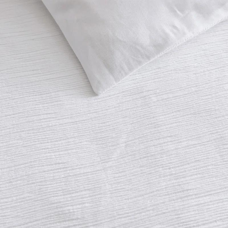 Vera Wang Vera Wang Solid Textured Pleats White Duvet Cover Set