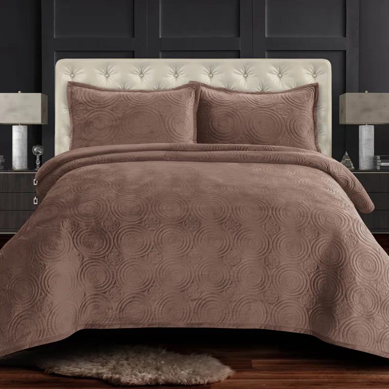 Tribeca Living Capri Velvet Quilt Set