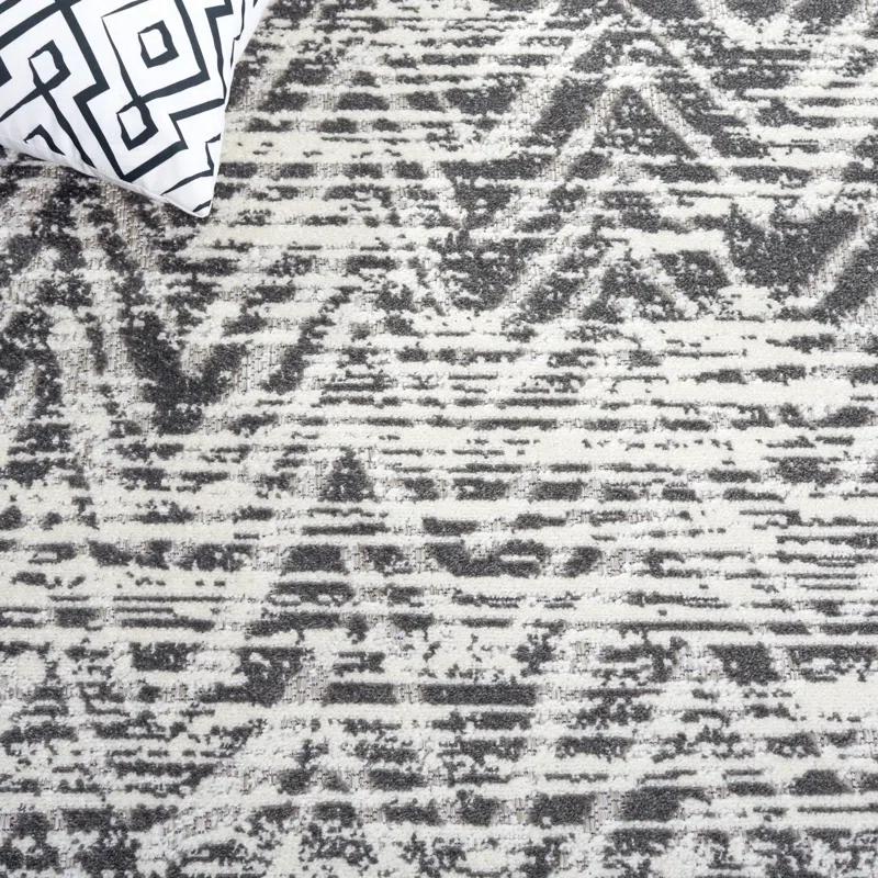 Union Rustic Joannette Performance Chevron Rug