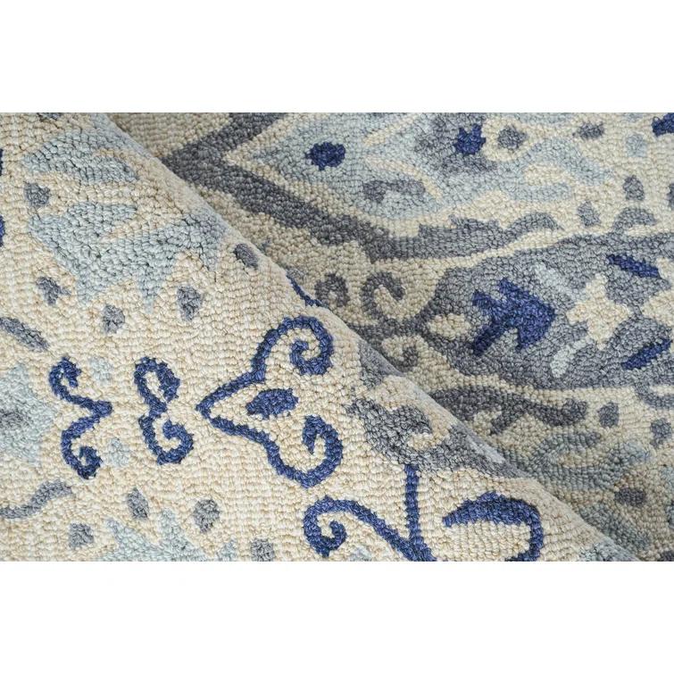 EXQUISITE RUGS Sarasota Wool Ikat Indoor Rug