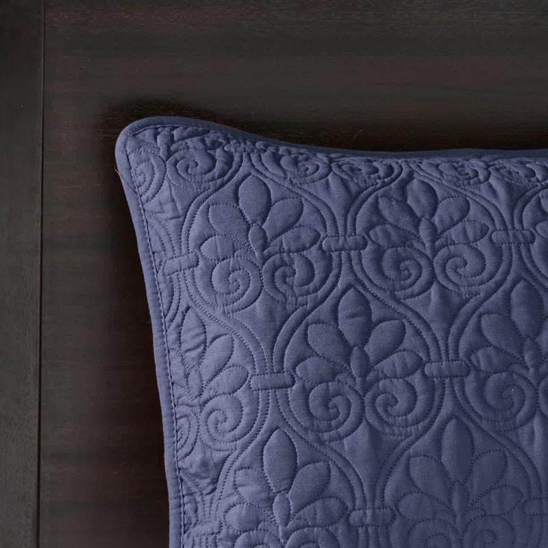 Quebec Reversible Bedspread Set
