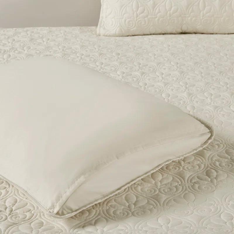 Madison Park Quebec 3 Piece Split Corner Pleated Quilted Bedspread