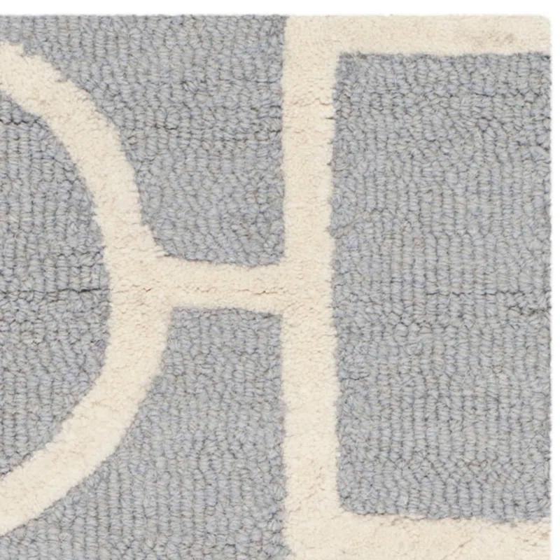 Safavieh Cambridge Hand Tufted Wool Geometric Rug