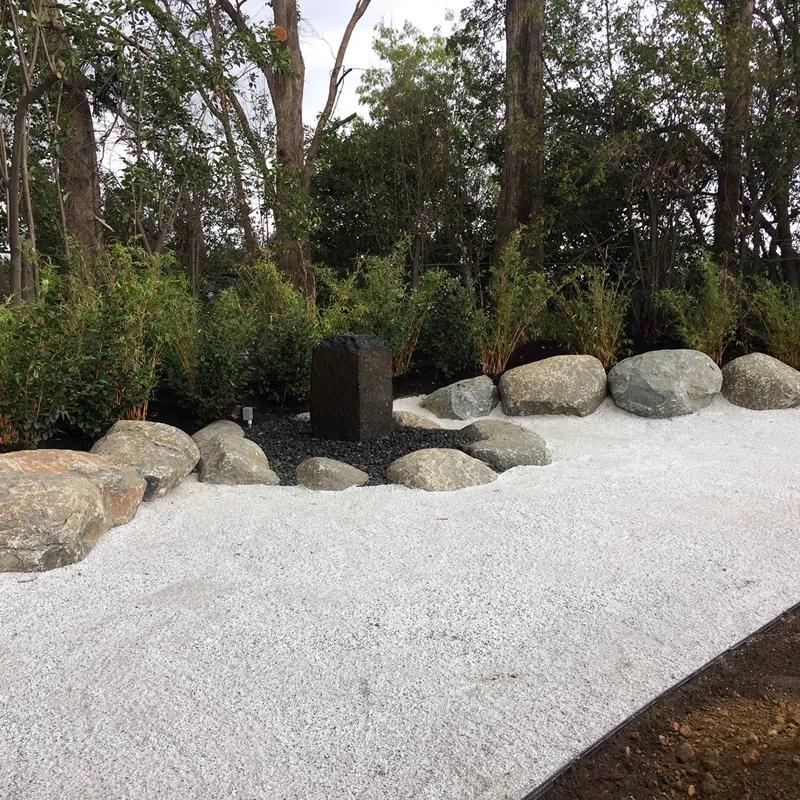 Natural Decomposed Granite Landscaping Rocks