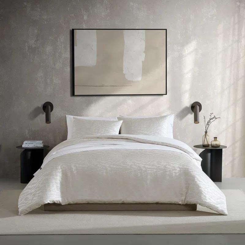 Vera Wang Vera Wang Illusion Ivory Comforter Set