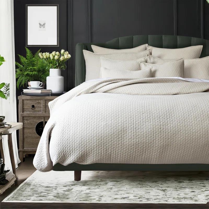 6ix Tailors Fine Linens Hannah