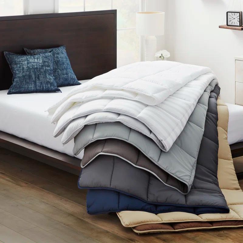 Linenspa Midweight Striped Comforter