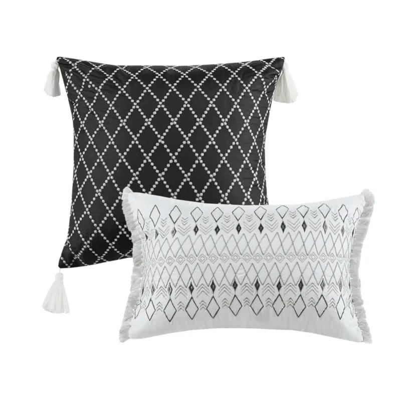 Madison Park Fraser 5 Piece Printed Seersucker Comforter Set with Throw Pillows