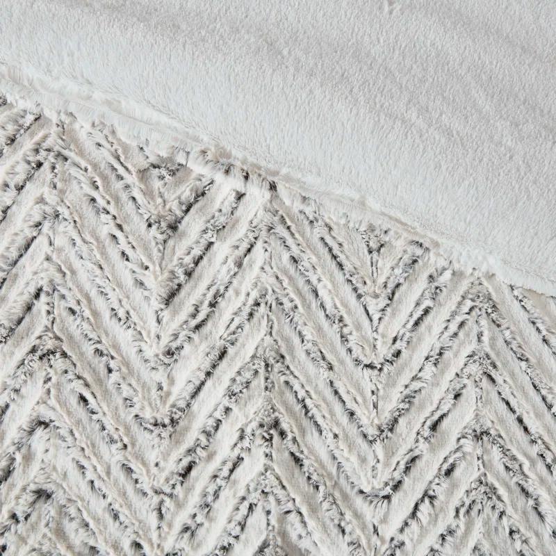 Adelyn Back Print Brushed Fur Duvet Cover Set