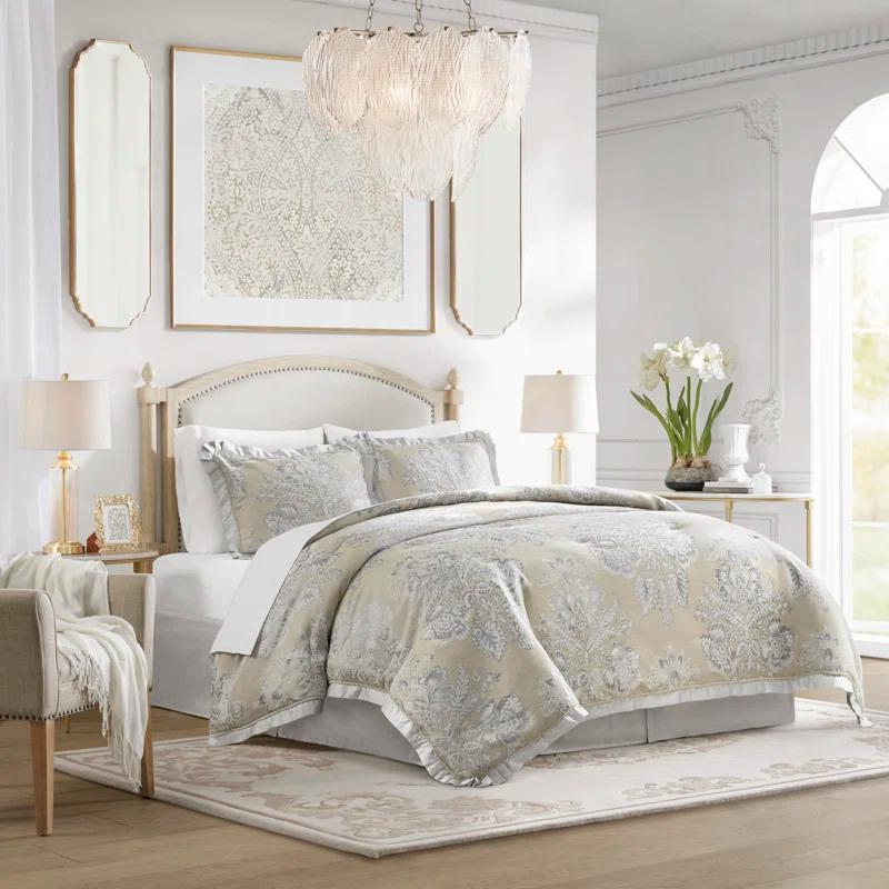 Croscill Loretta 4 Piece Comforter Set