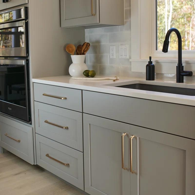 Belwith Keeler Monarch Collection Pull