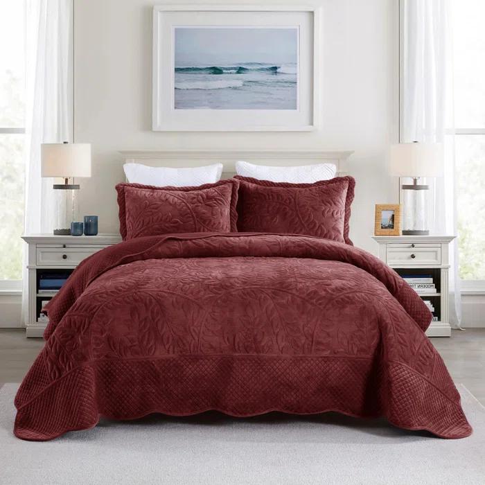 MarCielo Marcielo Oversized Embroidered Velvet Quilt Set With 2 Pillow Shams