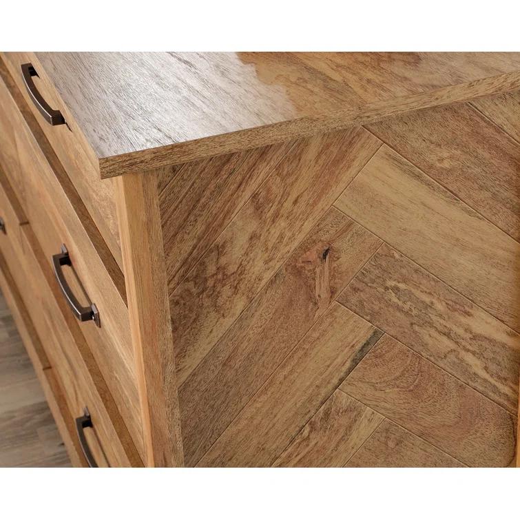 Laurel Foundry Modern Farmhouse® Jack 6-Drawer Dresser Sma