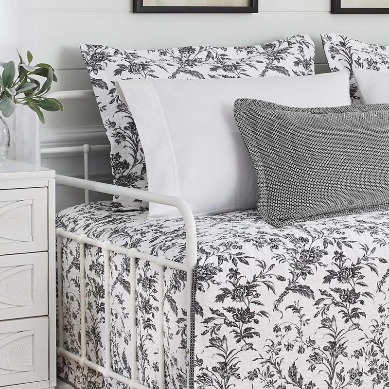 Laura Ashley Laura Ashley Amberley Cotton Black 4 Piece Daybed Cover Set